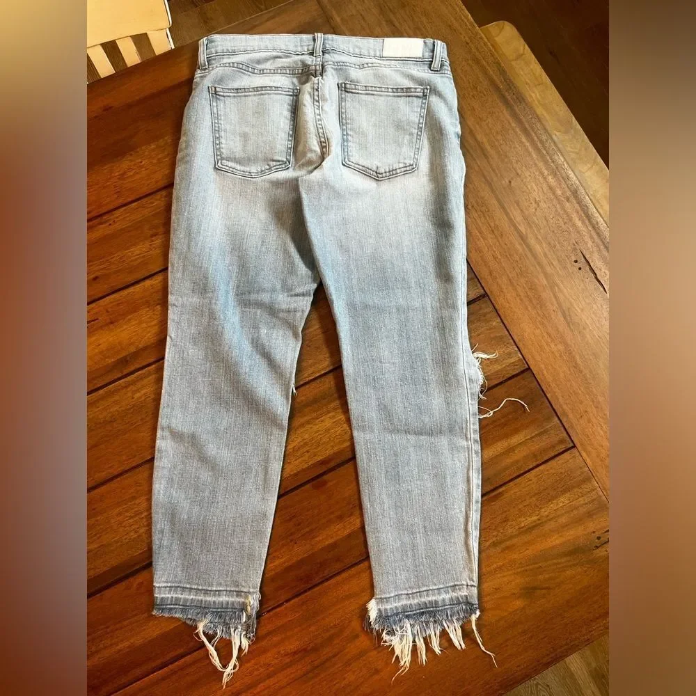 PISTOLA Classic Mid-Rise Light Blue Women’s Jeans; Size 30